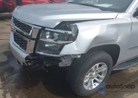 2019 Chevrolet Suburban Lt z USA, uszkodzony, nr VIN 1GNSKHKC6KR368147